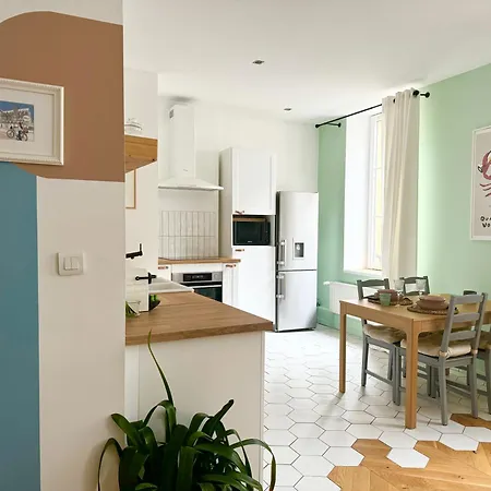 L'abreuvoir - Hypercentre Apartment